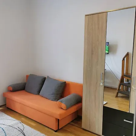 Apartment Garsoniera Centrul Istoric *